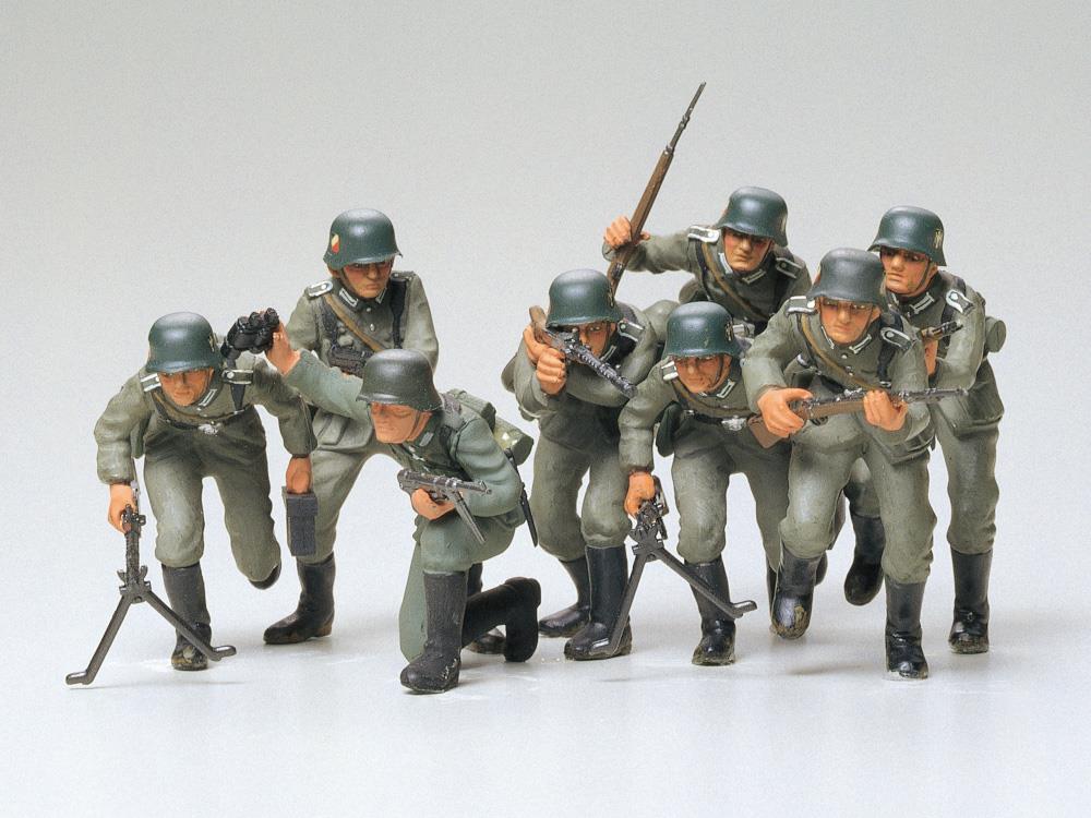 Tamiya Military Miniatures 1:35 German Assault Troops (Infantry) (35030) - CuriousMinds.co.uk
