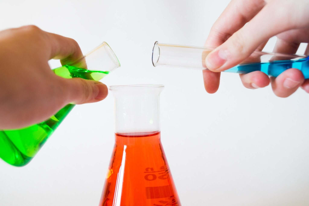 How do I help my child enjoy chemistry? | CuriousMinds.co.uk