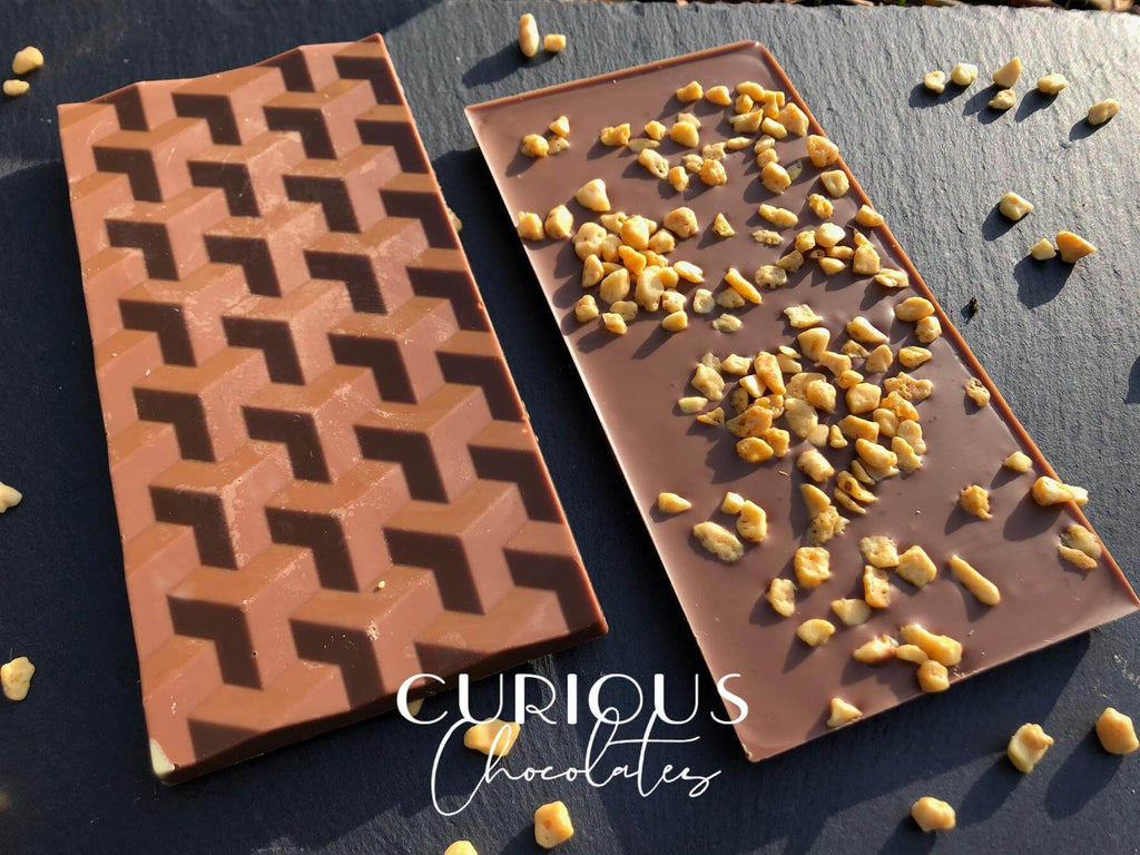 Honeycomb Studded Belgian Chocolate Slab Bar - CuriousMinds.co.uk